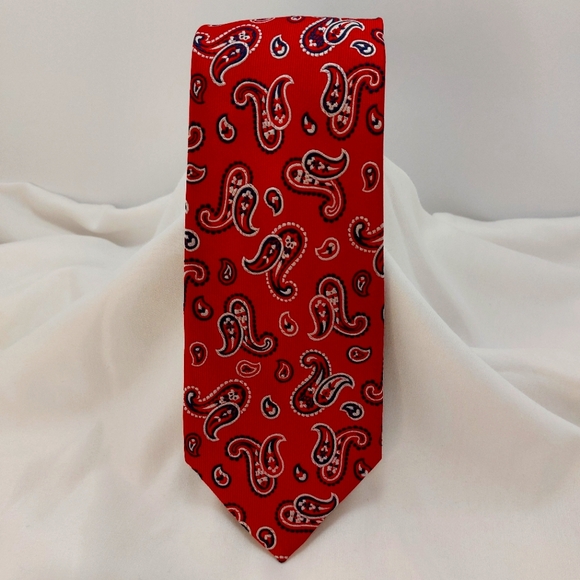 Jos. A. Bank Other - JOS. A.‎ BANK Executive Collection Mens 100% Silk Necktie PAISLEY Red/Navy EUC